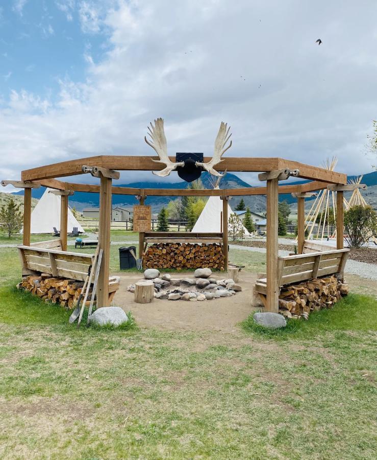 גרדינר Dreamcatcher Tipi Hotel מראה חיצוני תמונה