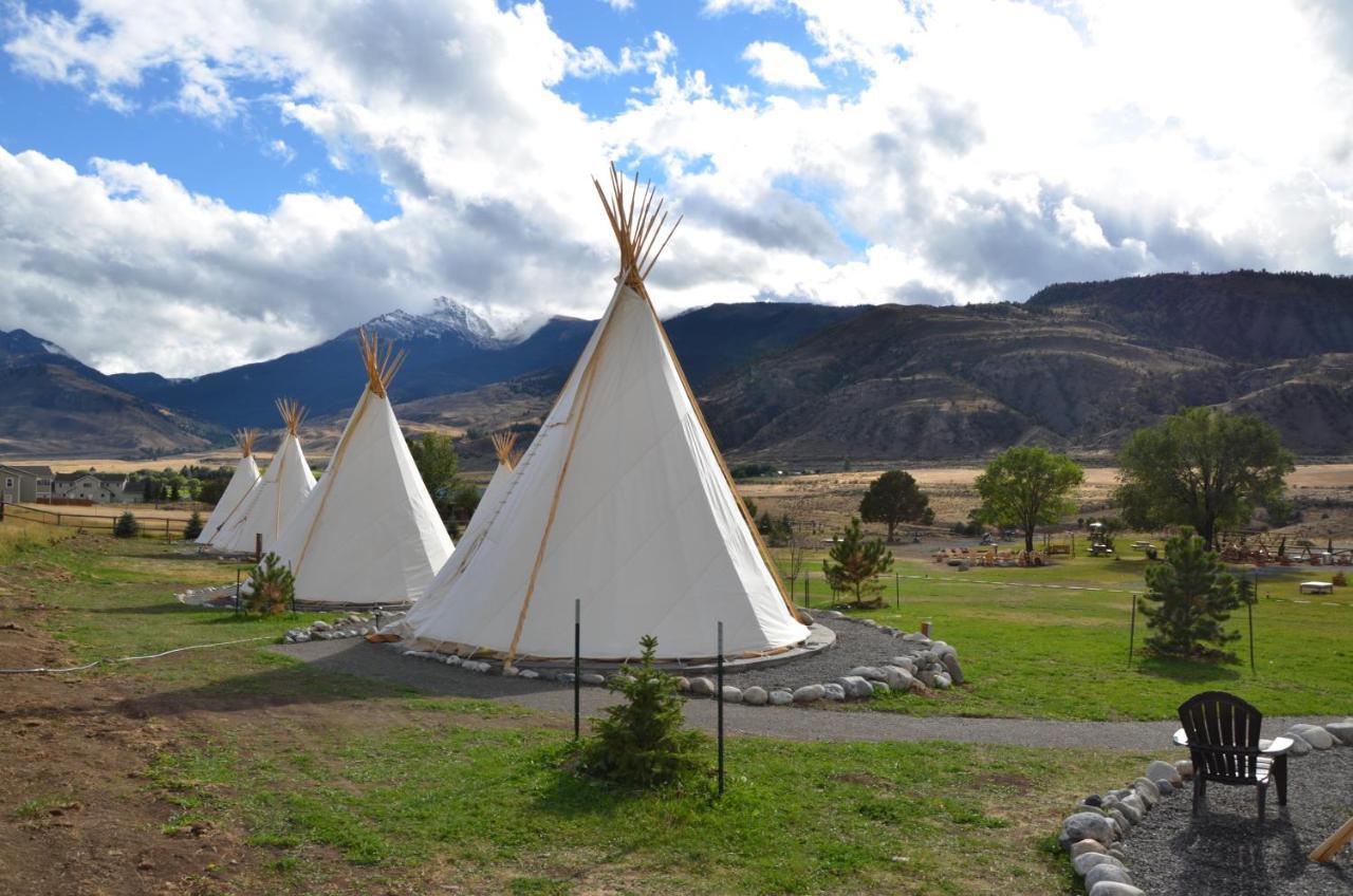 גרדינר Dreamcatcher Tipi Hotel מראה חיצוני תמונה
